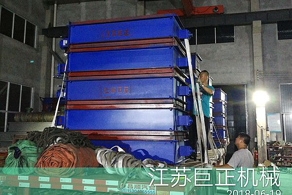 方形擋板門（寬10m）已完工，待發(fā)往預定客戶