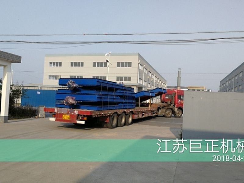 方形擋板門（寬11M）完工，發(fā)貨了